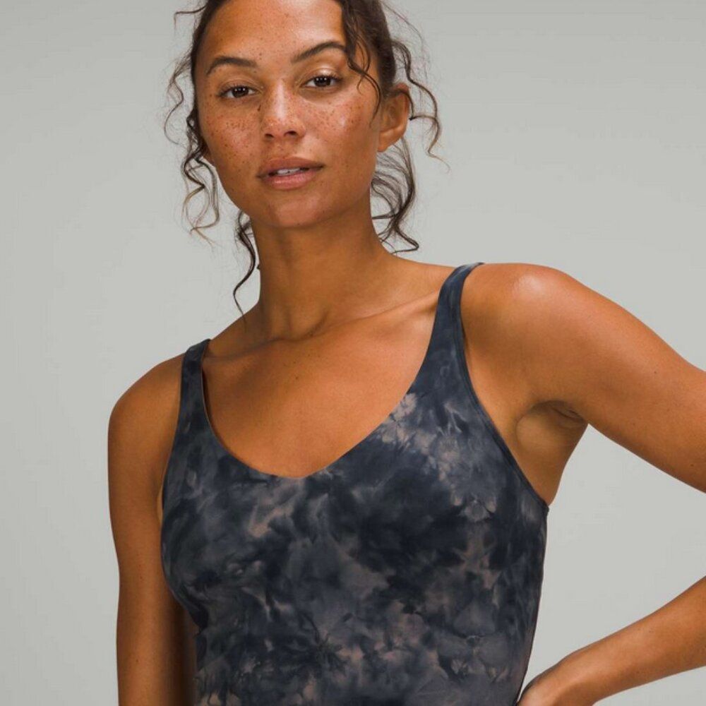 Lululemon Align Tank Diamond Dye Lunar Rock True Navy Size 2
